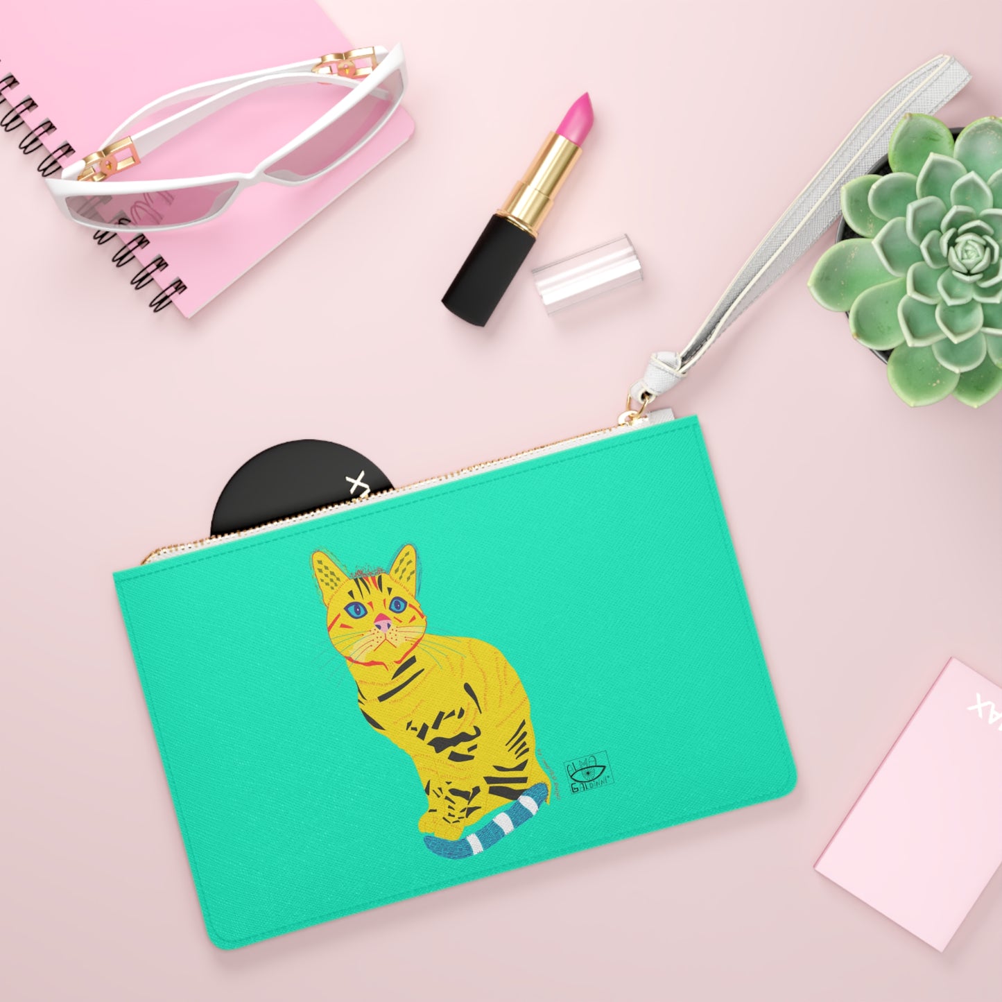 Yellow Cat Clutch Bag - Fun and Stylish Animal-Inspired Accessory