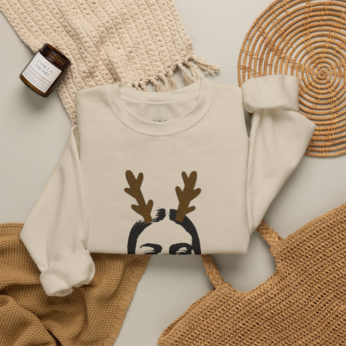 Frida on Christmas Unisex Heavy Blend™ Crewneck Sweatshirt