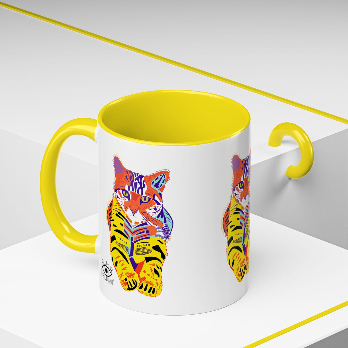 Tiger Cat Accent Coffee Mug (11, 15oz)