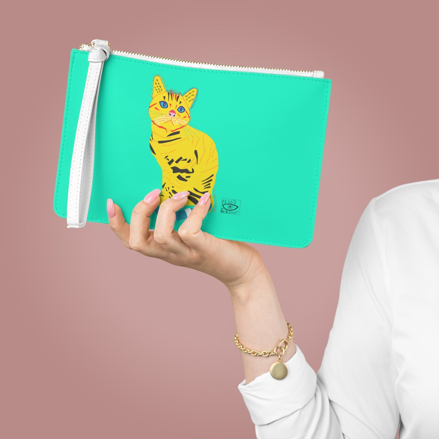 Yellow Cat Clutch Bag - Fun and Stylish Animal-Inspired Accessory