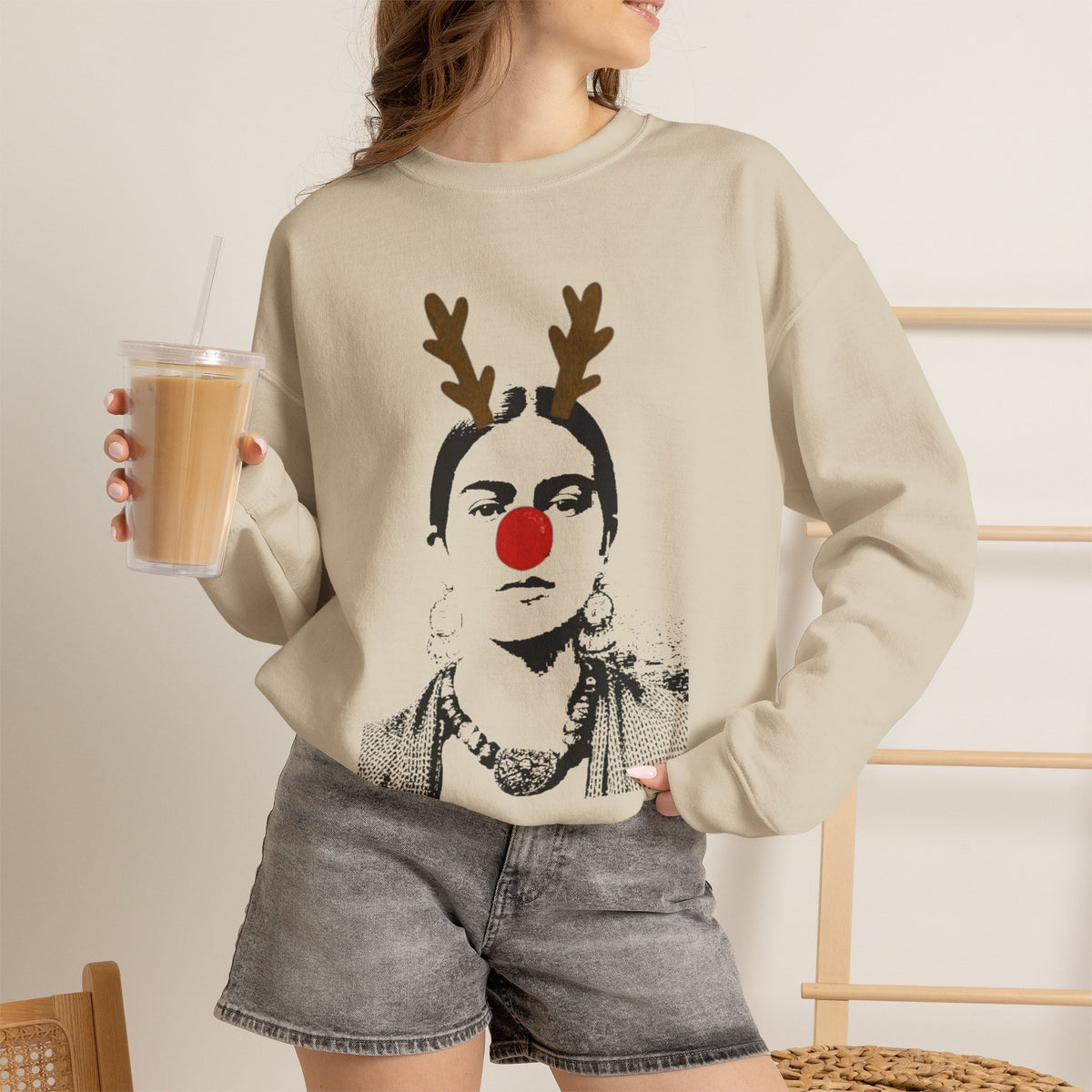 Frida on Christmas Unisex Heavy Blend™ Crewneck Sweatshirt