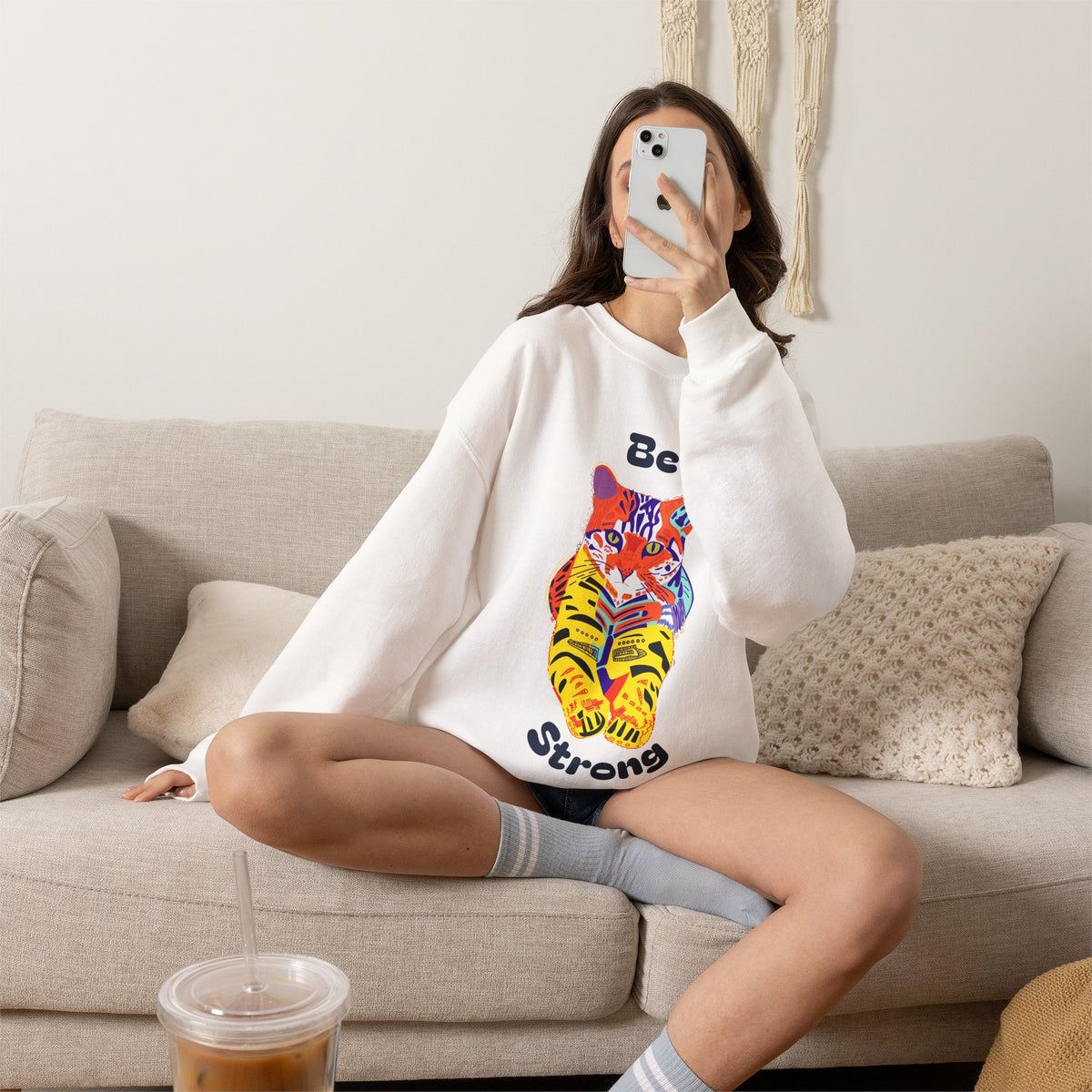 Tiger Cat Be Strong Unisex Heavy Blend™ Crewneck Sweatshirt