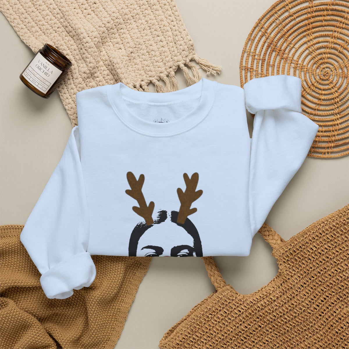 Frida on Christmas Unisex Heavy Blend™ Crewneck Sweatshirt